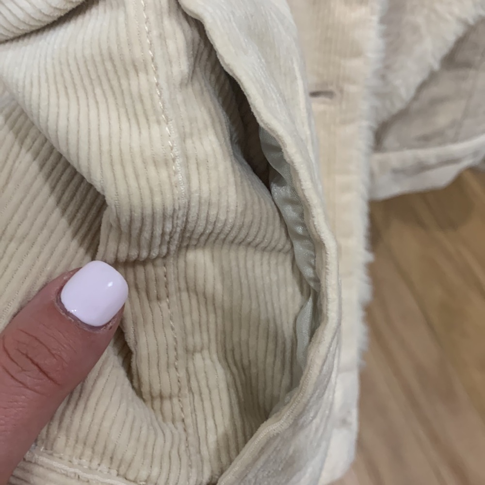 Corduroy jacket, worn once - Picture 7 of 9
